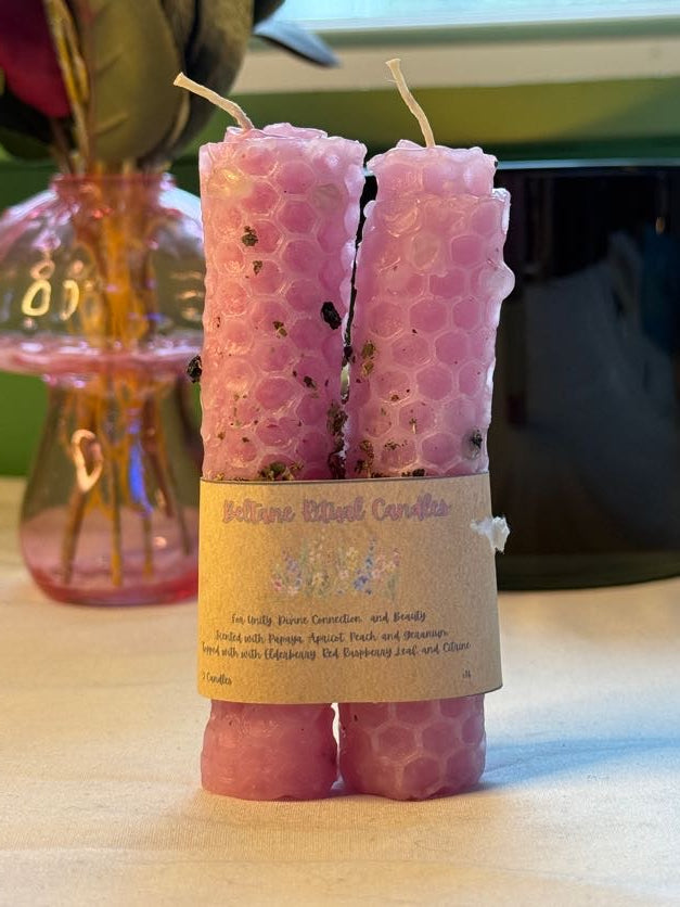Hand-Rolled Beeswax Candles 3 Pack